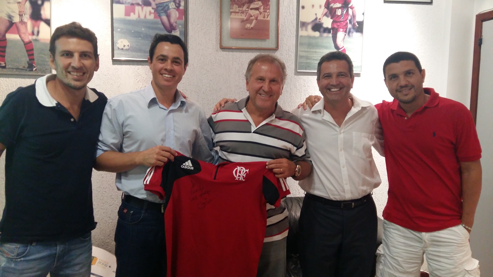 Ricardo Mariath em encontro em grupo relacionado ao ambiente esportivo