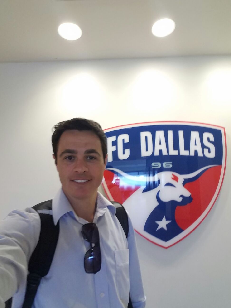 Ricardo Mariath em registro de visita ao FC Dallas